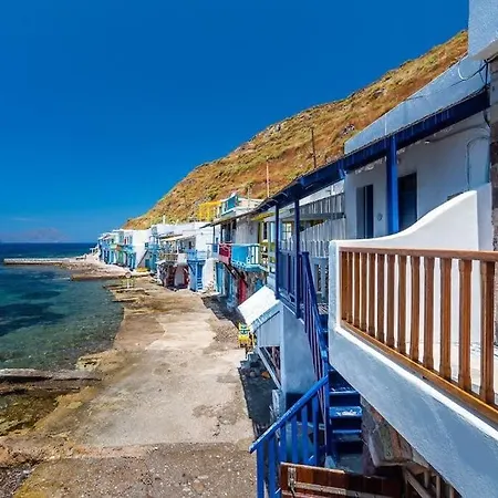 Gorgeous In Front Of The Sea At Milos *